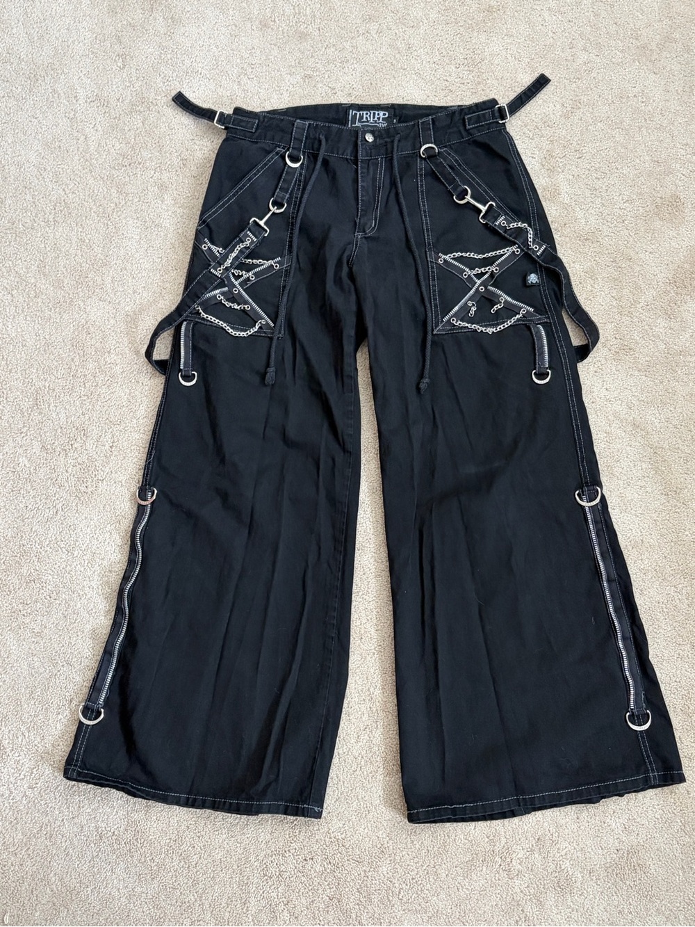 Tripp nyc Black Streetwear Cargo Pants with Contrast Stitching